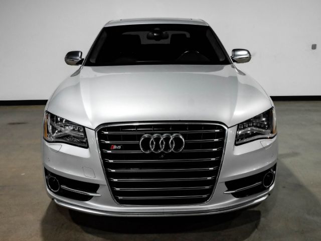 Photo 2 VIN: WAUD2AFD2EN011925 - AUDI S8 