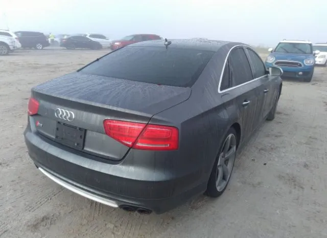 Photo 3 VIN: WAUD2AFD4DN032032 - AUDI S8 