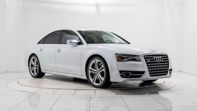 Photo 2 VIN: WAUD2AFD6EN010373 - AUDI S8 