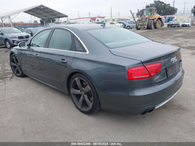 Photo 2 VIN: WAUD2AFD7DN032624 - AUDI S8 