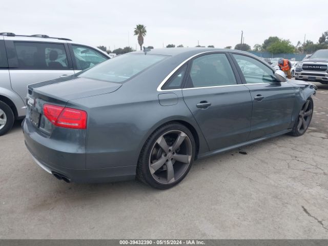 Photo 3 VIN: WAUD2AFD7DN032624 - AUDI S8 