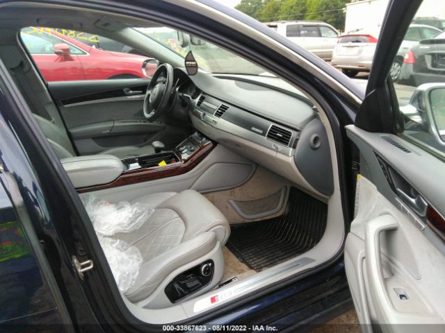 Photo 4 VIN: WAUD2AFD9EN005748 - AUDI S8 