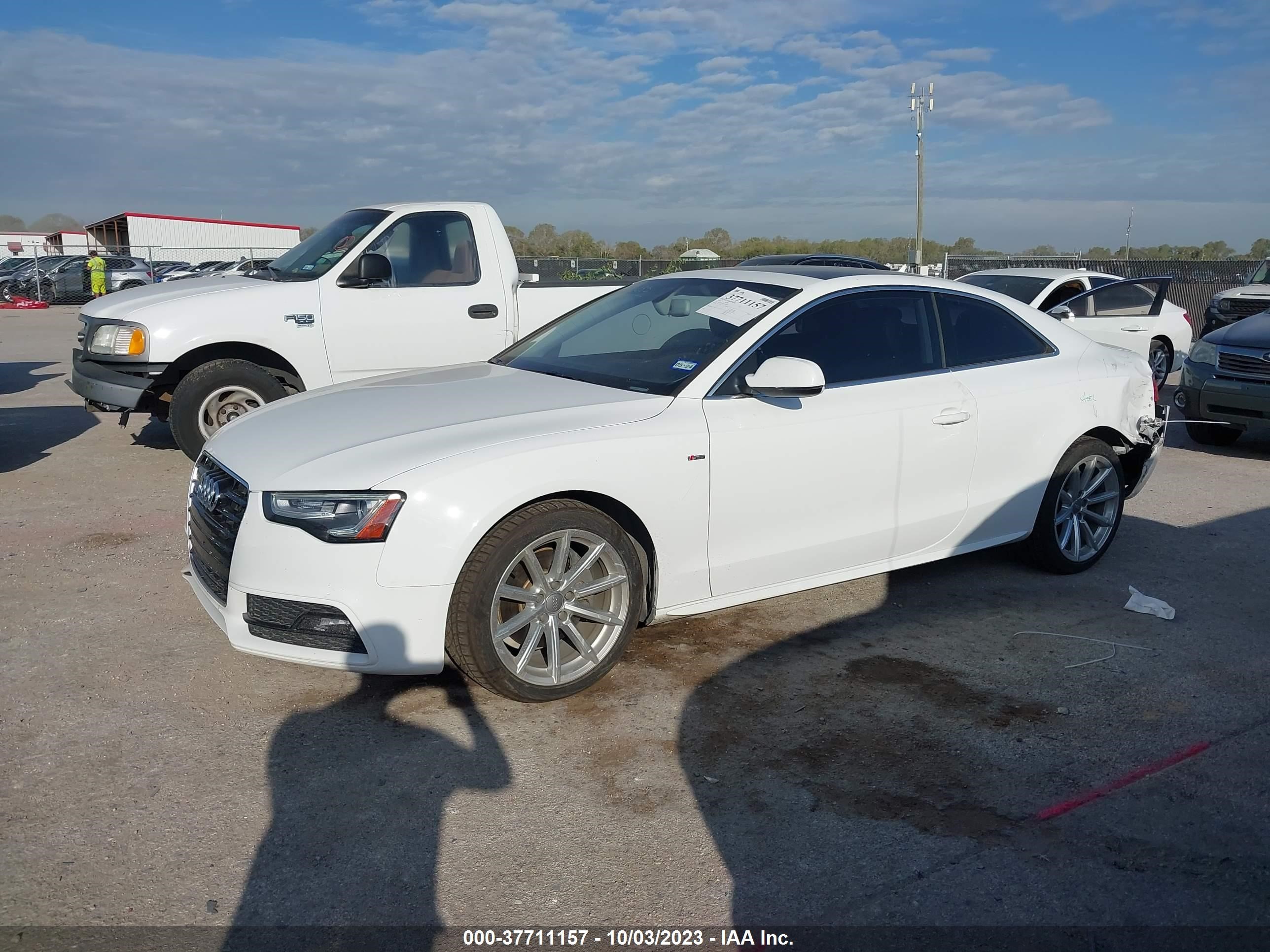 Photo 1 VIN: WAUD2AFR1GA006947 - AUDI A5 