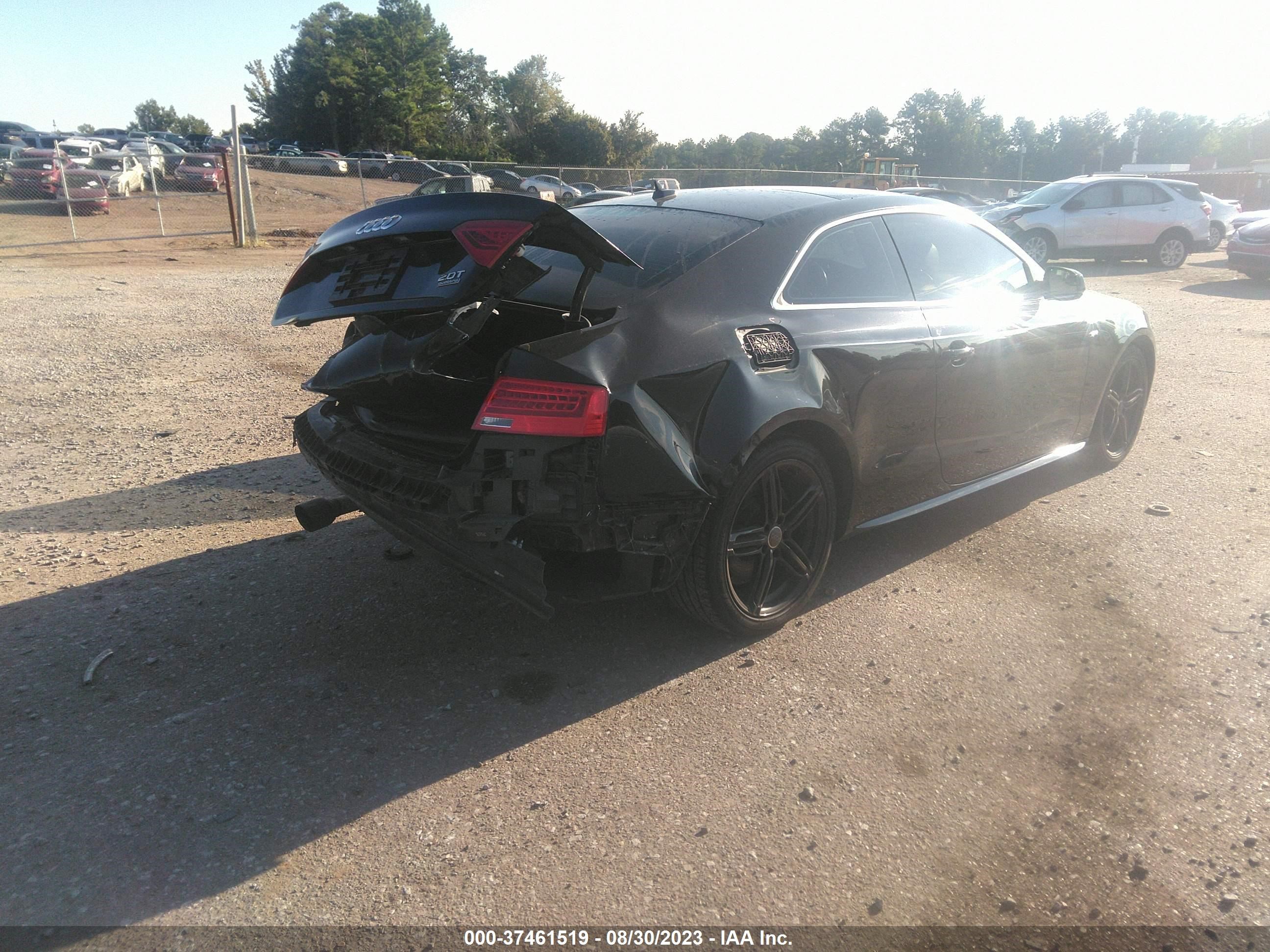 Photo 3 VIN: WAUD2AFR3GA047130 - AUDI A5 