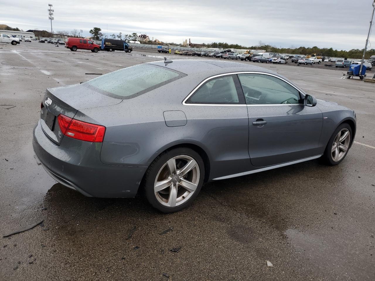 Photo 2 VIN: WAUD2AFR8GA026063 - AUDI A5 