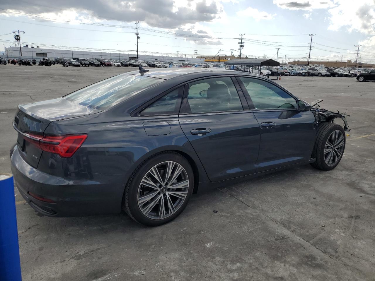 Photo 2 VIN: WAUD3BF29PN014275 - AUDI A6 