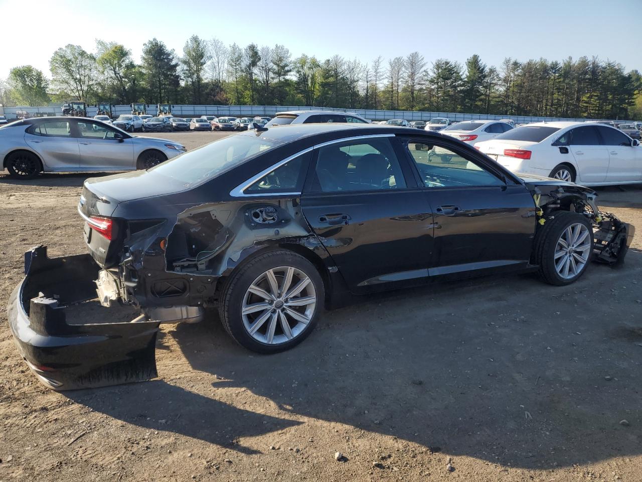 Photo 2 VIN: WAUD8AF21KN130428 - AUDI A6 