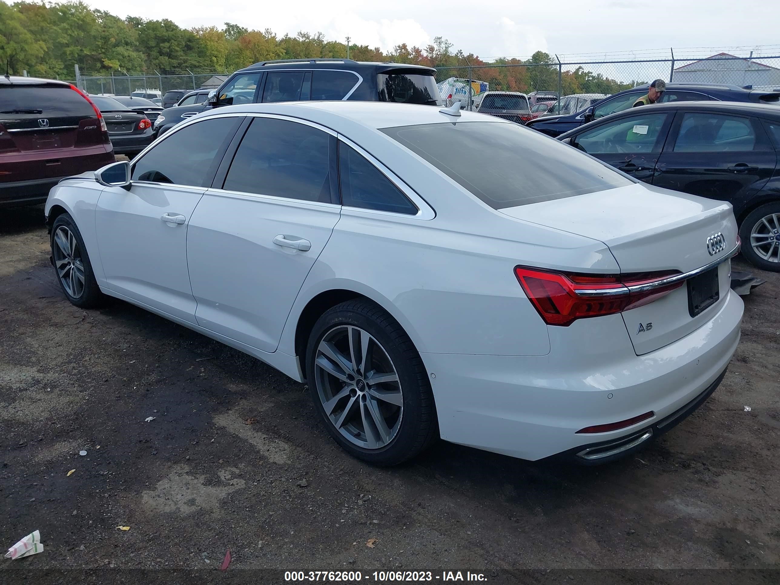 Photo 2 VIN: WAUD8AF21MN024824 - AUDI A6 