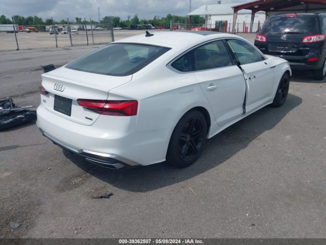 Photo 3 VIN: WAUDACF51MA044105 - AUDI A5 SPORTBACK 