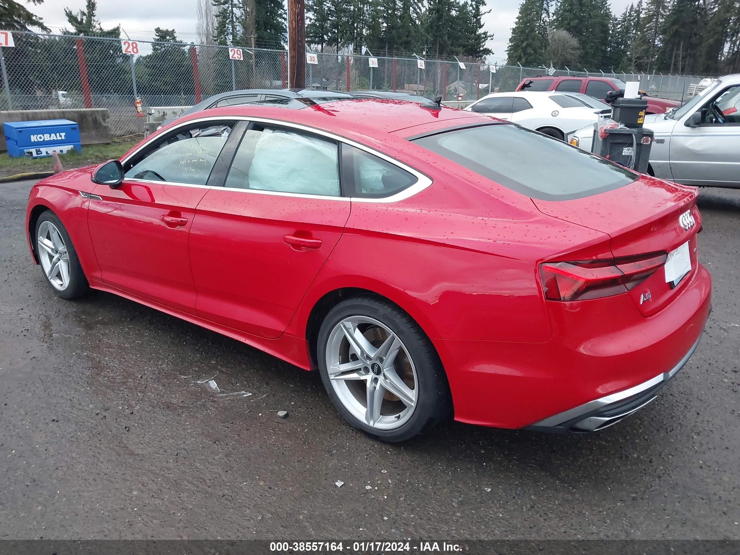 Photo 2 VIN: WAUDACF52MA053492 - AUDI A5 