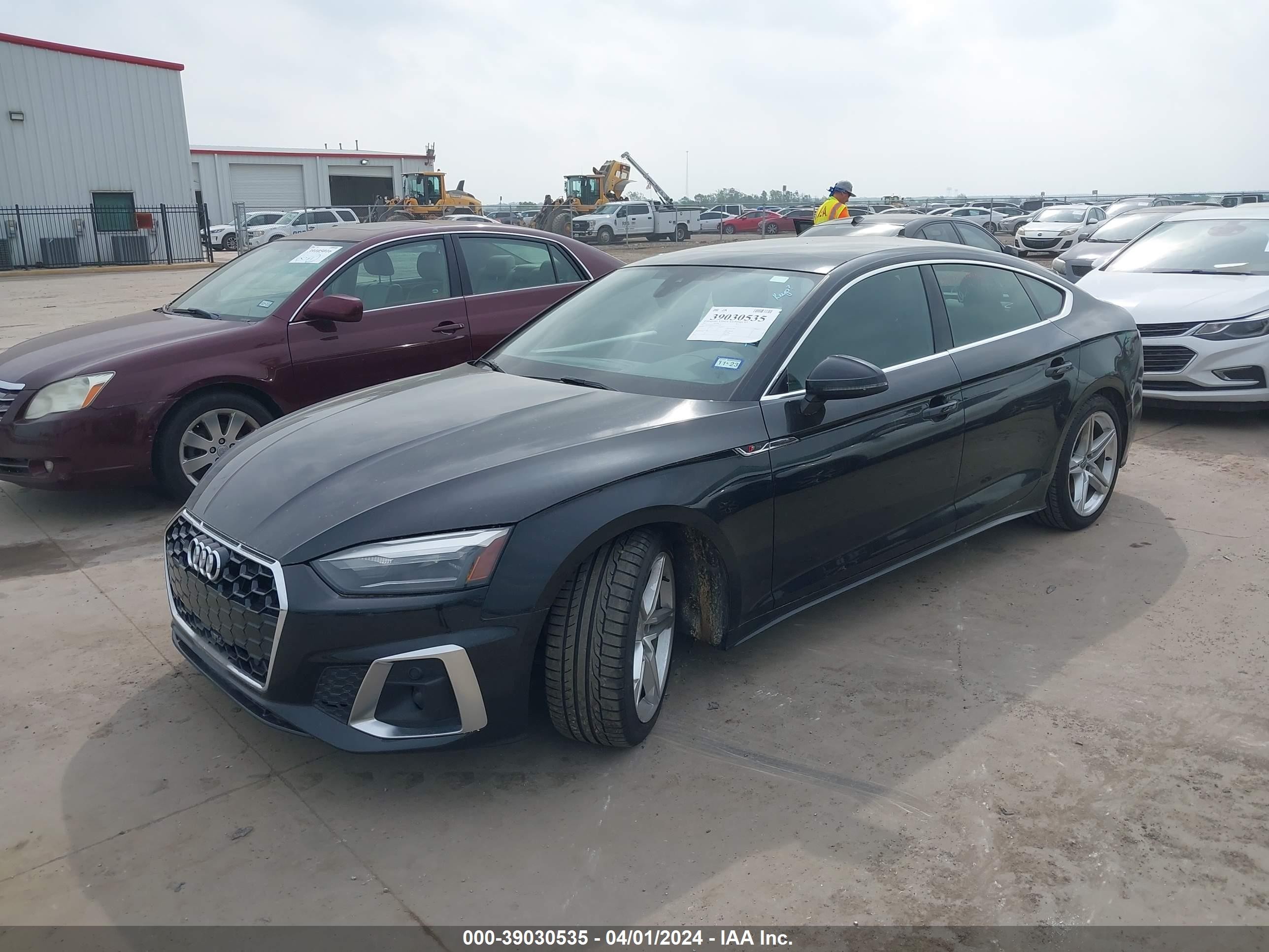 Photo 1 VIN: WAUDACF55MA013181 - AUDI A5 