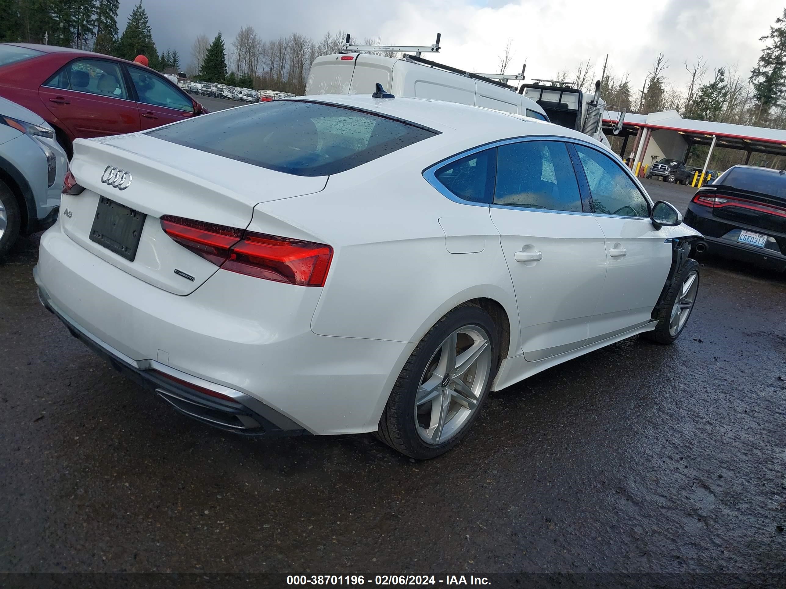 Photo 3 VIN: WAUDACF55MA020891 - AUDI A5 