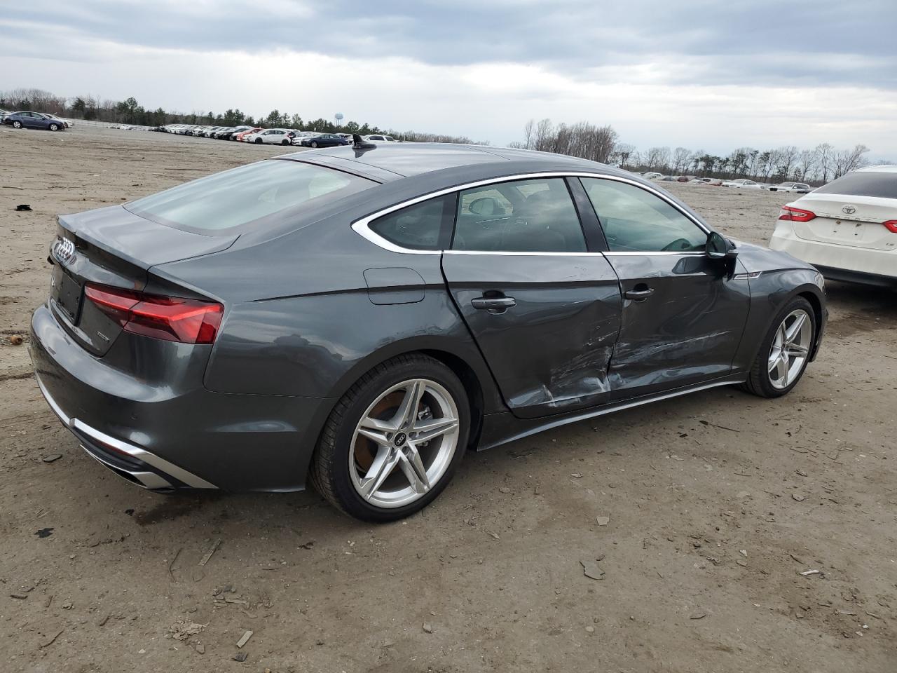 Photo 2 VIN: WAUDACF55MA027338 - AUDI A5 