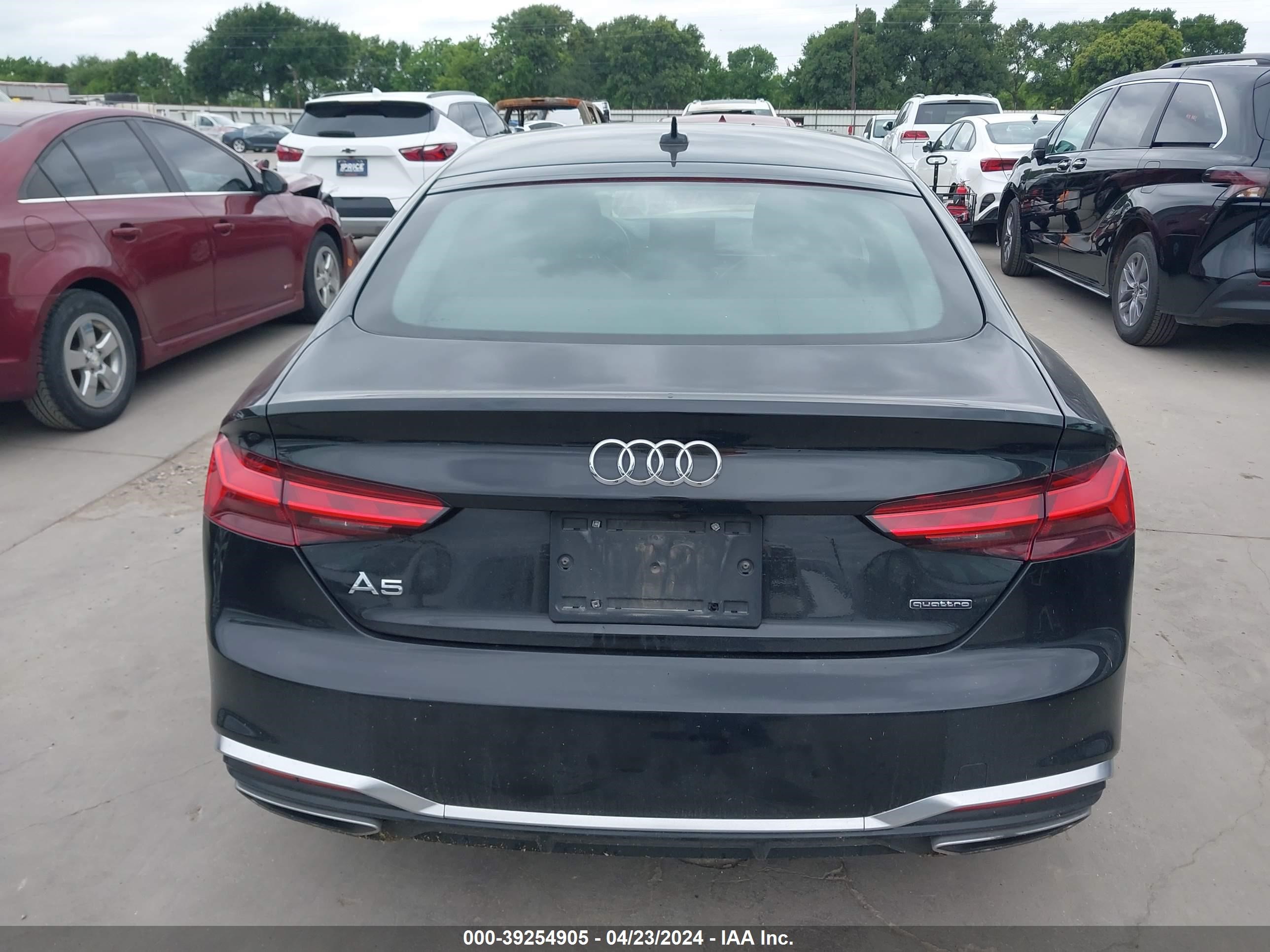 Photo 15 VIN: WAUDACF58MA044229 - AUDI A5 