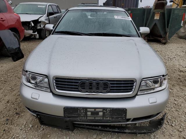 Photo 4 VIN: WAUDC28D8YA092649 - AUDI A4 