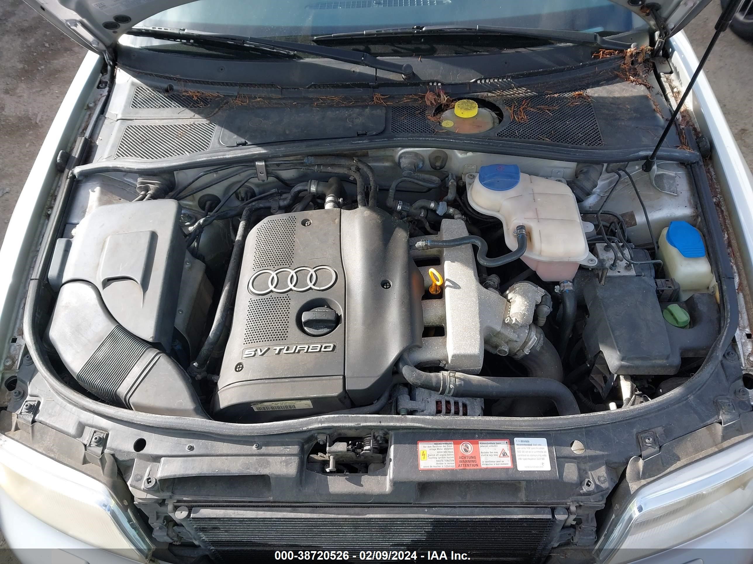 Photo 9 VIN: WAUDC68D21A096970 - AUDI A4 