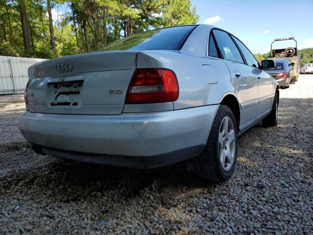 Photo 3 VIN: WAUDD28D0XA221608 - AUDI A4 