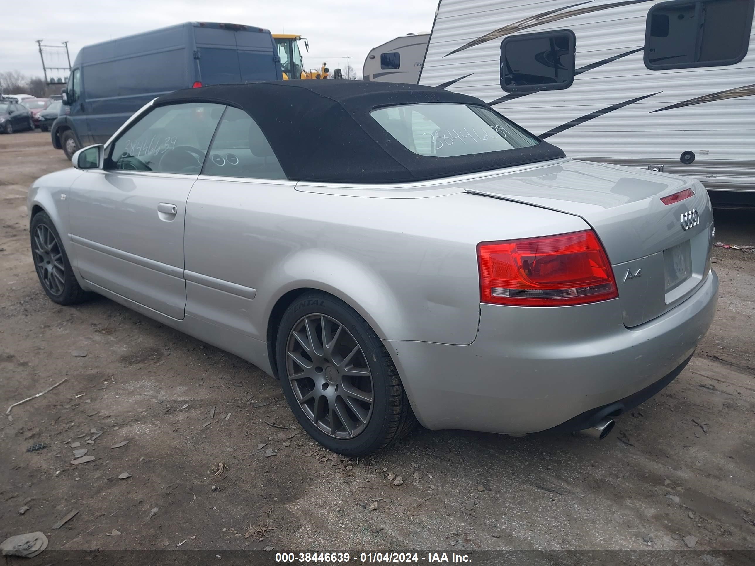 Photo 2 VIN: WAUDF48H07K028927 - AUDI A4 