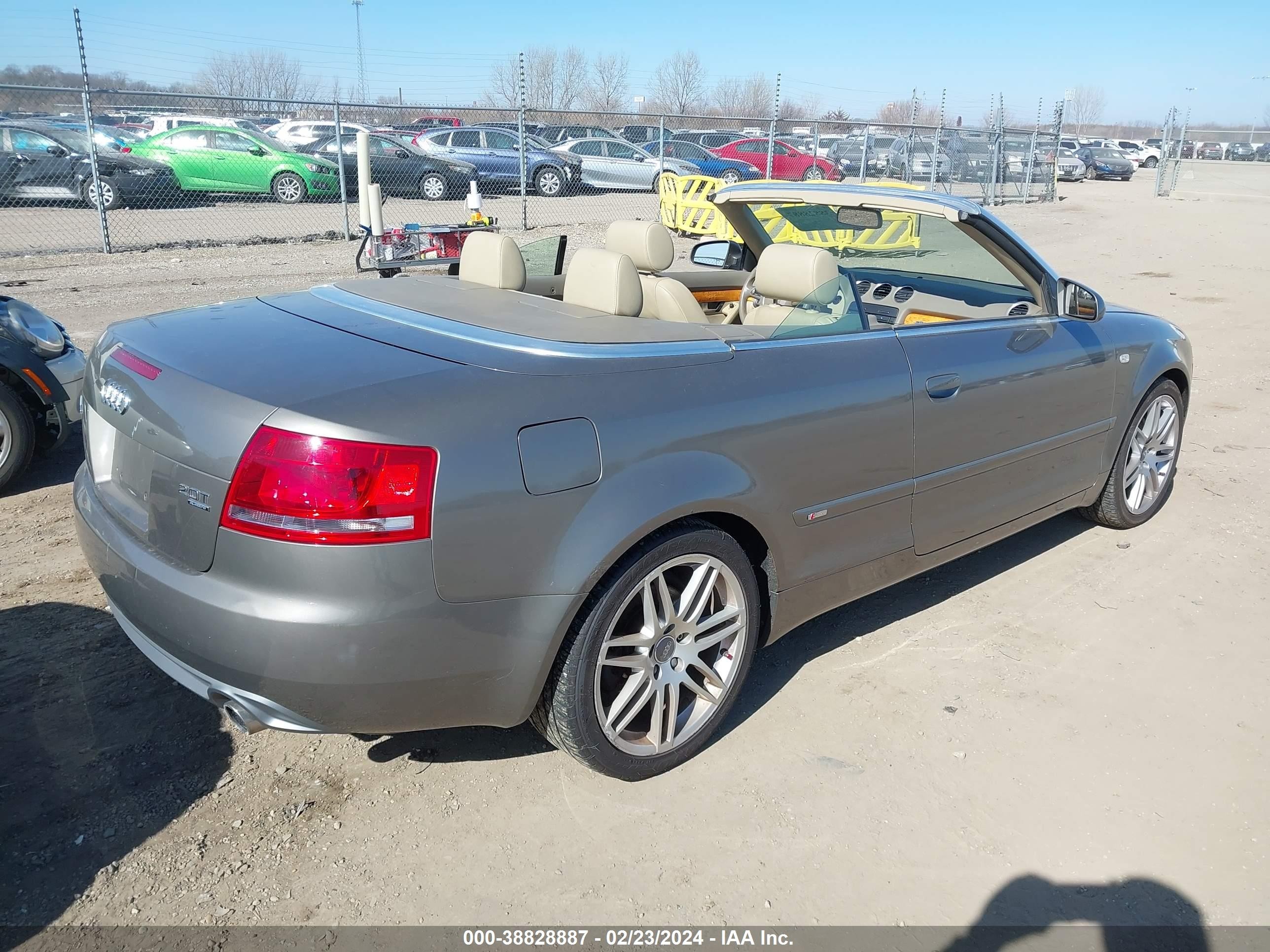 Photo 3 VIN: WAUDF48H59K010653 - AUDI A4 