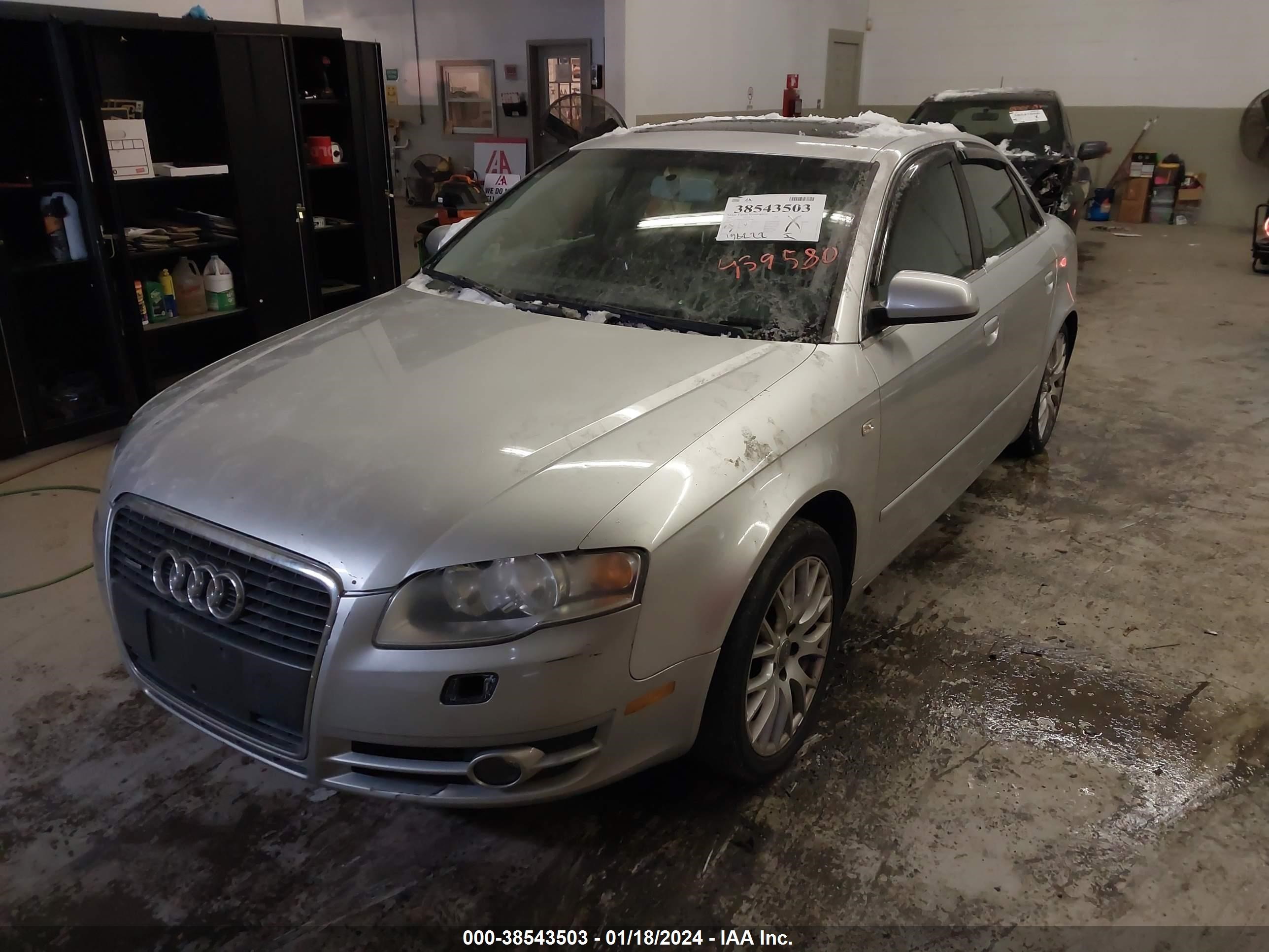 Photo 1 VIN: WAUDF68EX5A439580 - AUDI A4 