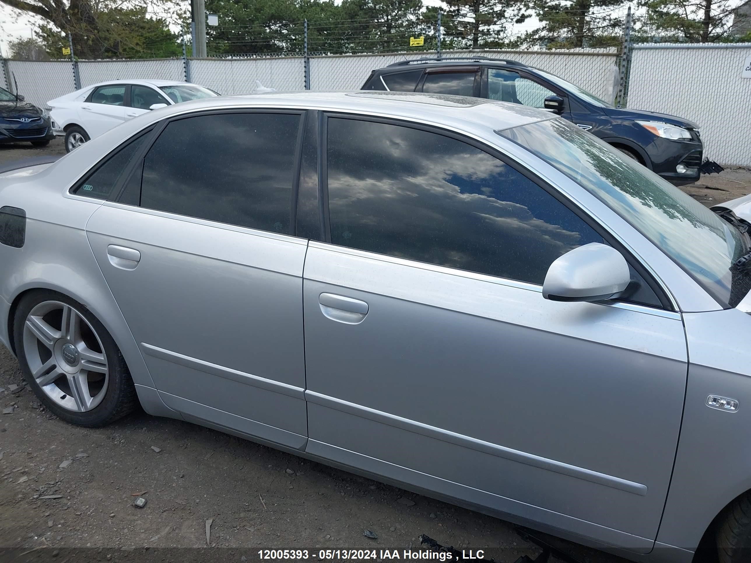 Photo 12 VIN: WAUDF78E17A134414 - AUDI A4 