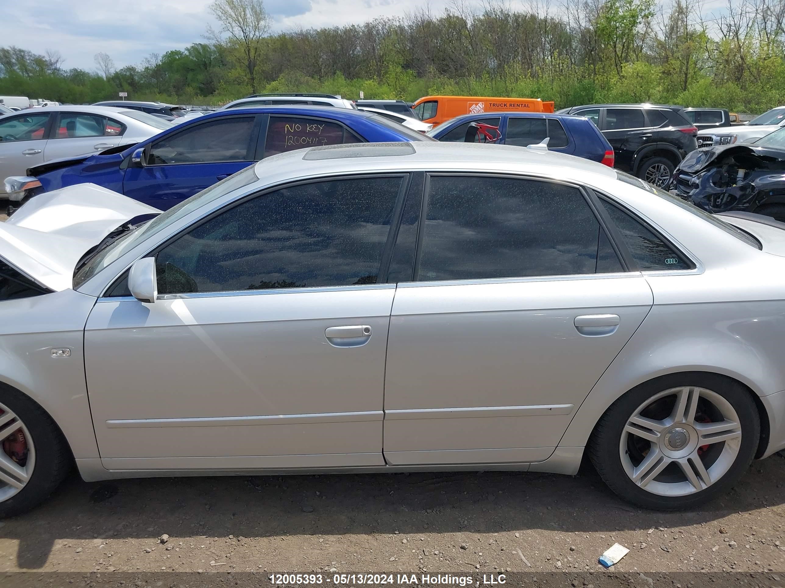 Photo 13 VIN: WAUDF78E17A134414 - AUDI A4 