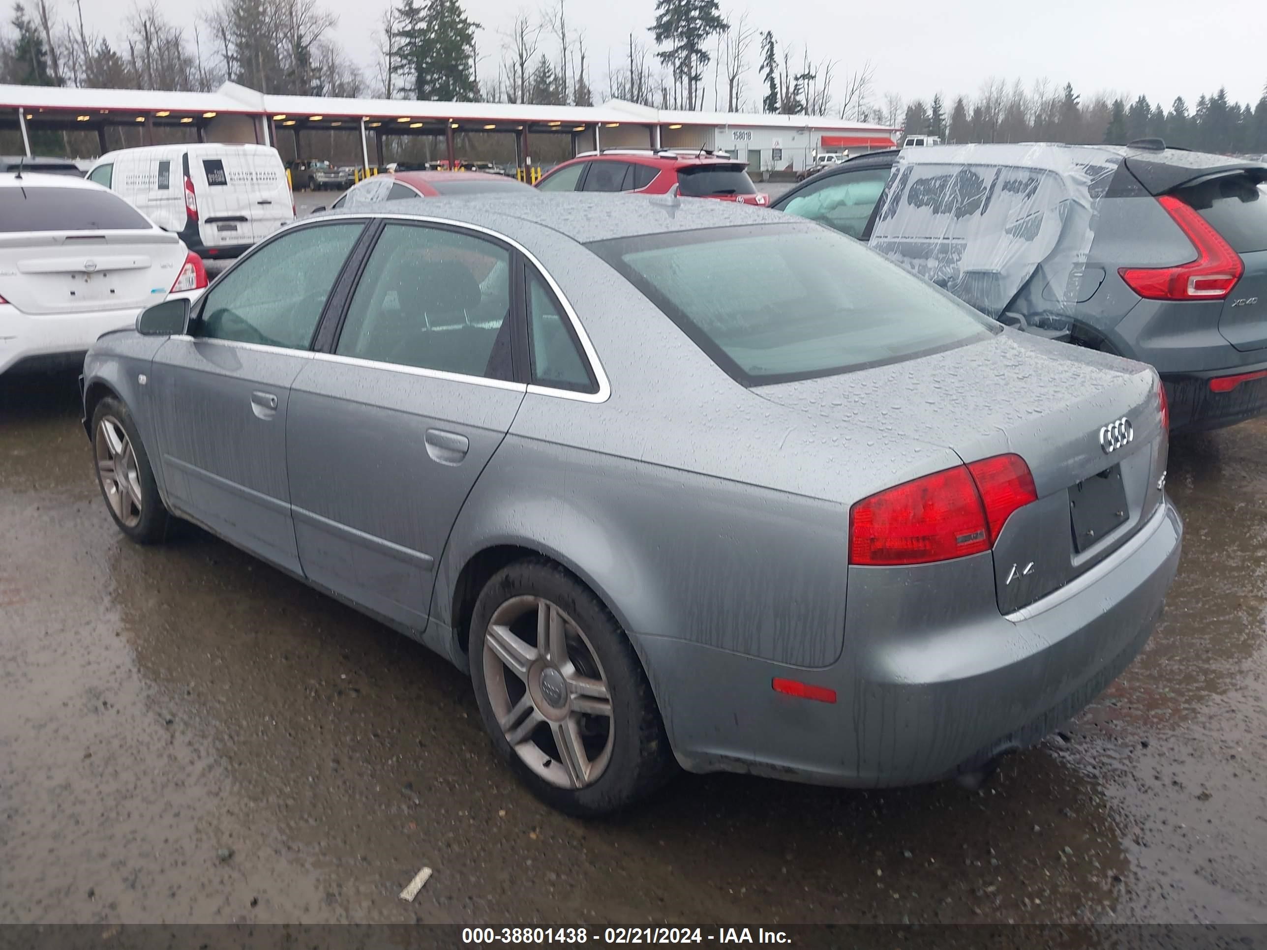 Photo 2 VIN: WAUDF78E27A041692 - AUDI A4 