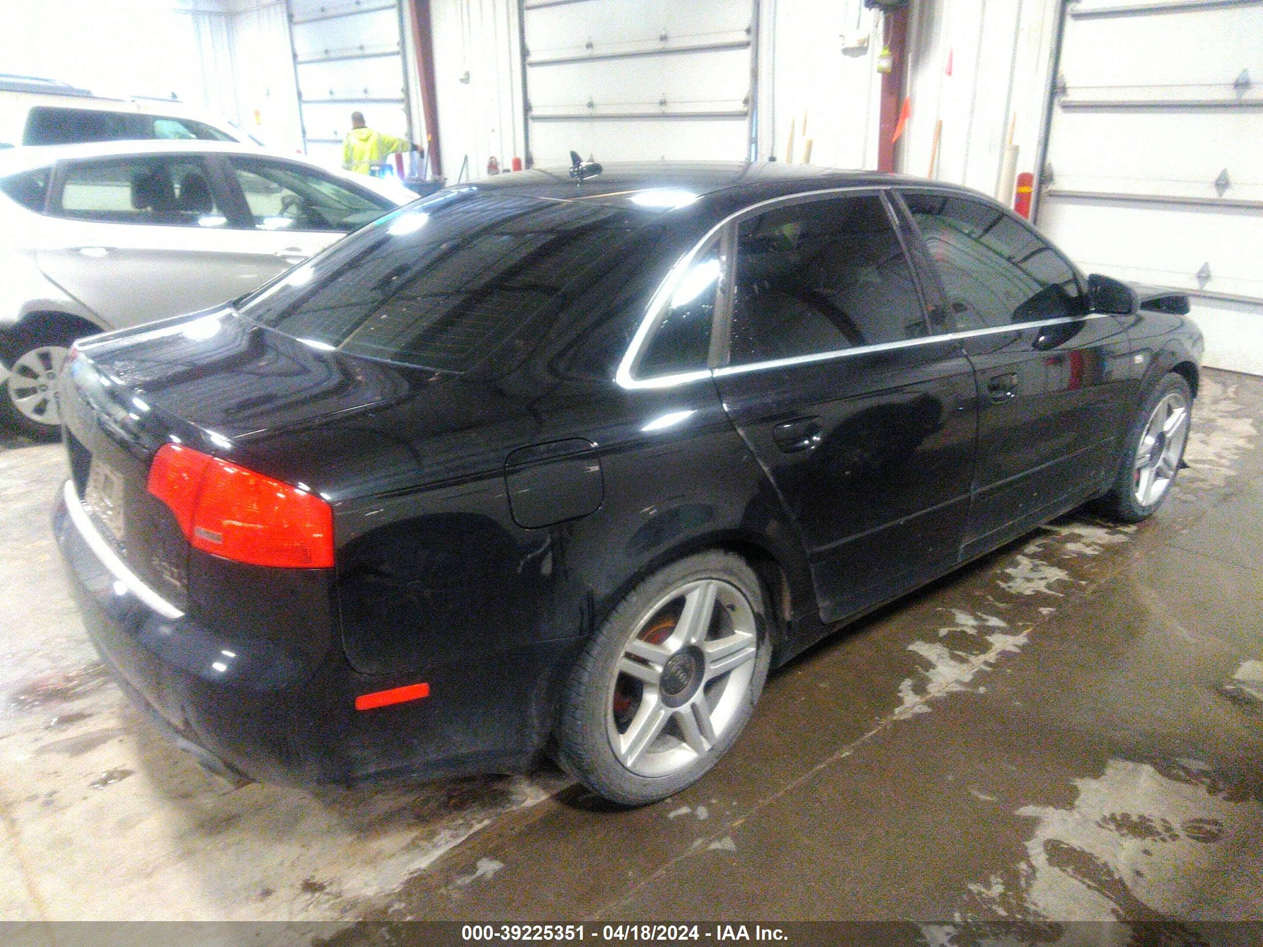 Photo 3 VIN: WAUDF78E27A247580 - AUDI A4 