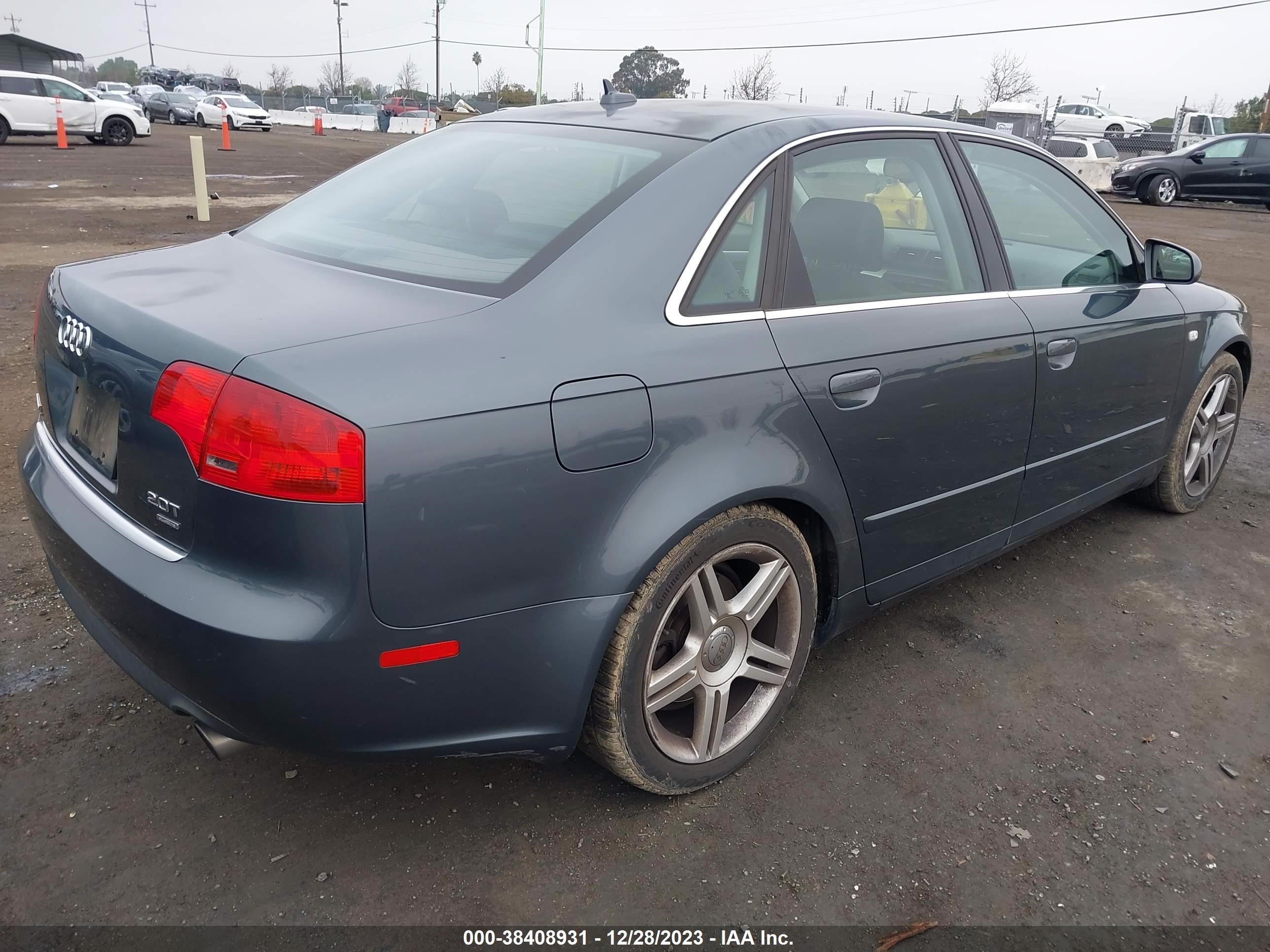 Photo 3 VIN: WAUDF78E37A112043 - AUDI A4 