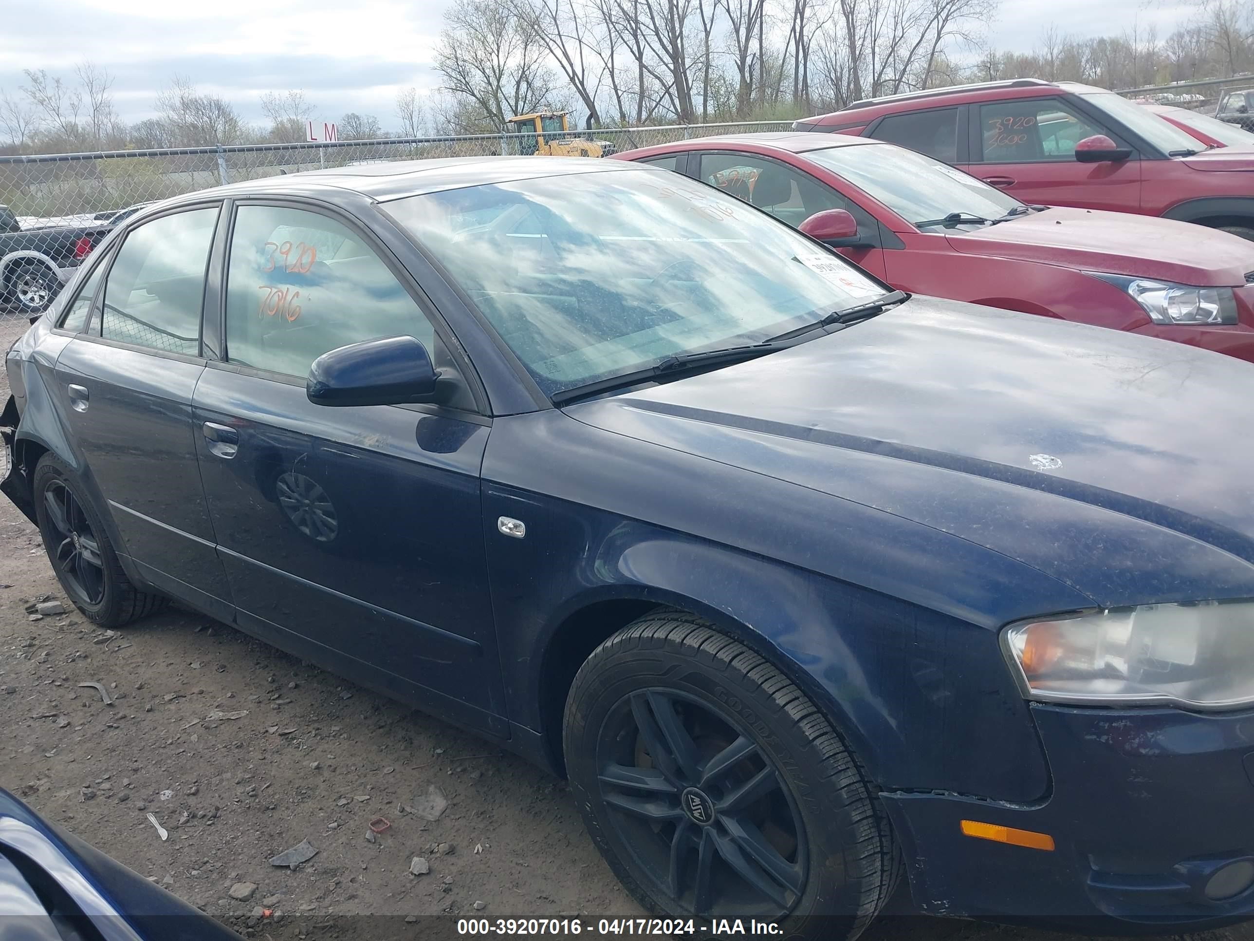 Photo 12 VIN: WAUDF78E46A144353 - AUDI A4 