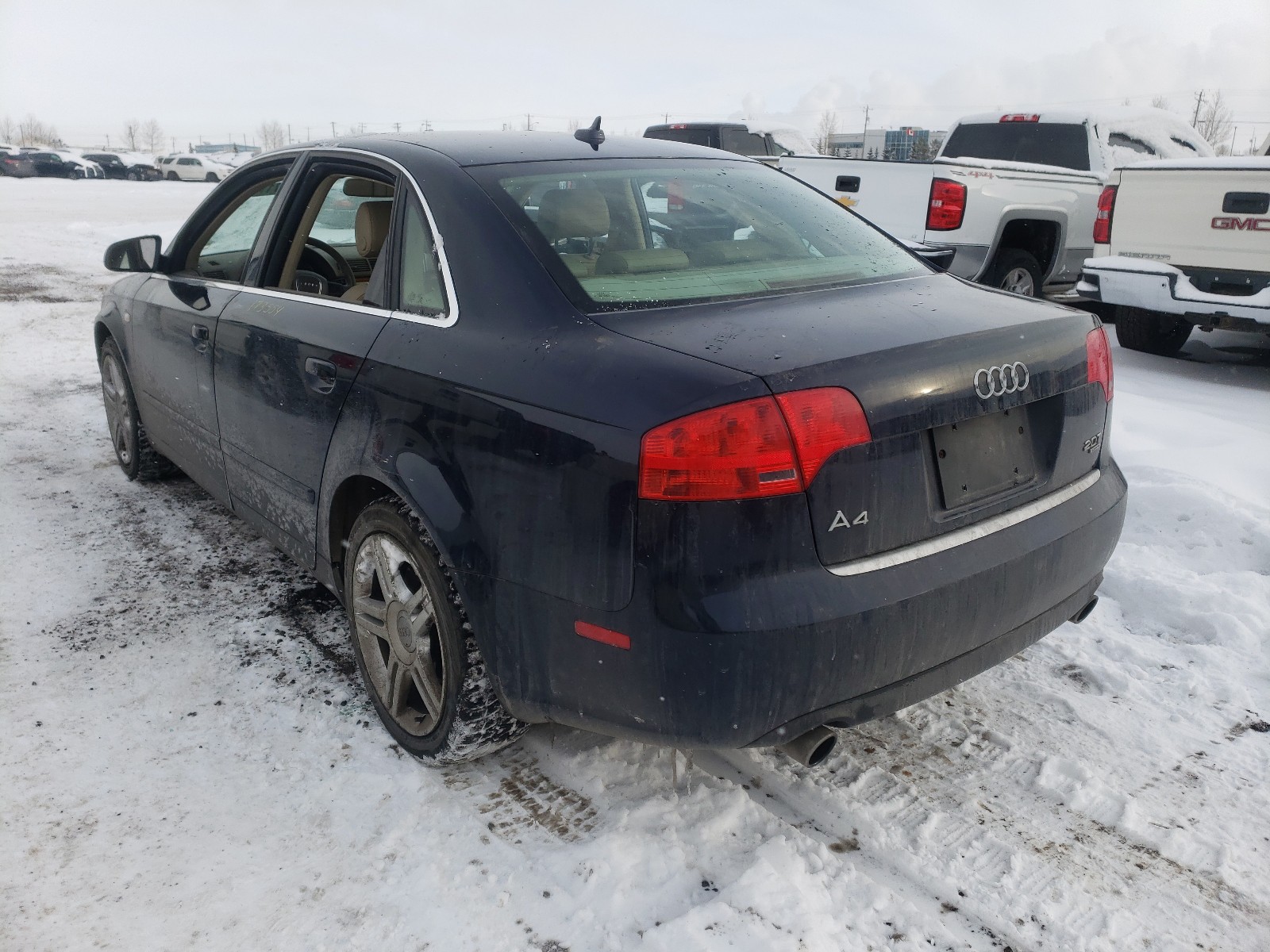 Photo 2 VIN: WAUDF78E57A257665 - AUDI A4 2.0T QU 