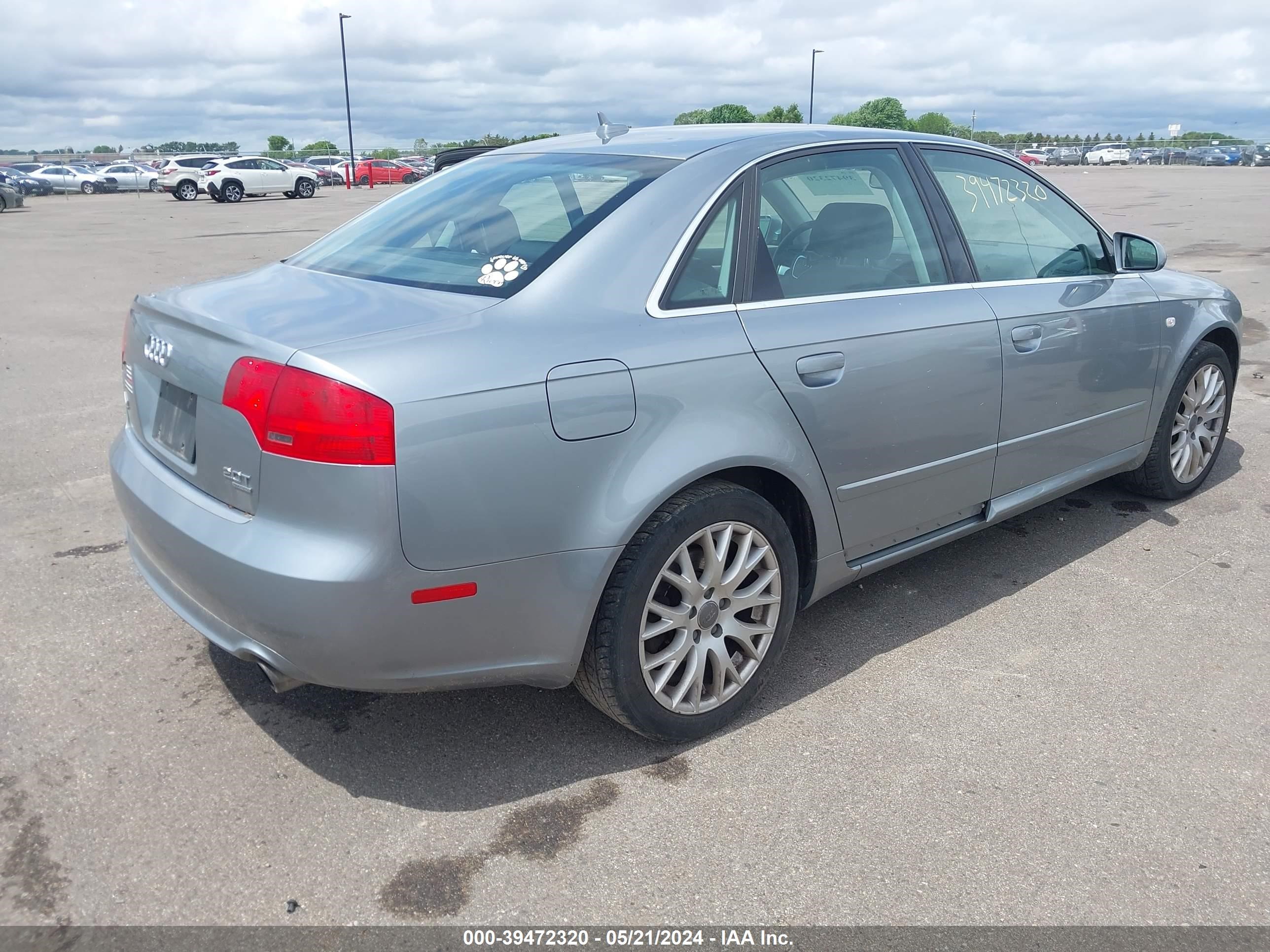 Photo 3 VIN: WAUDF78E68A145233 - AUDI A4 