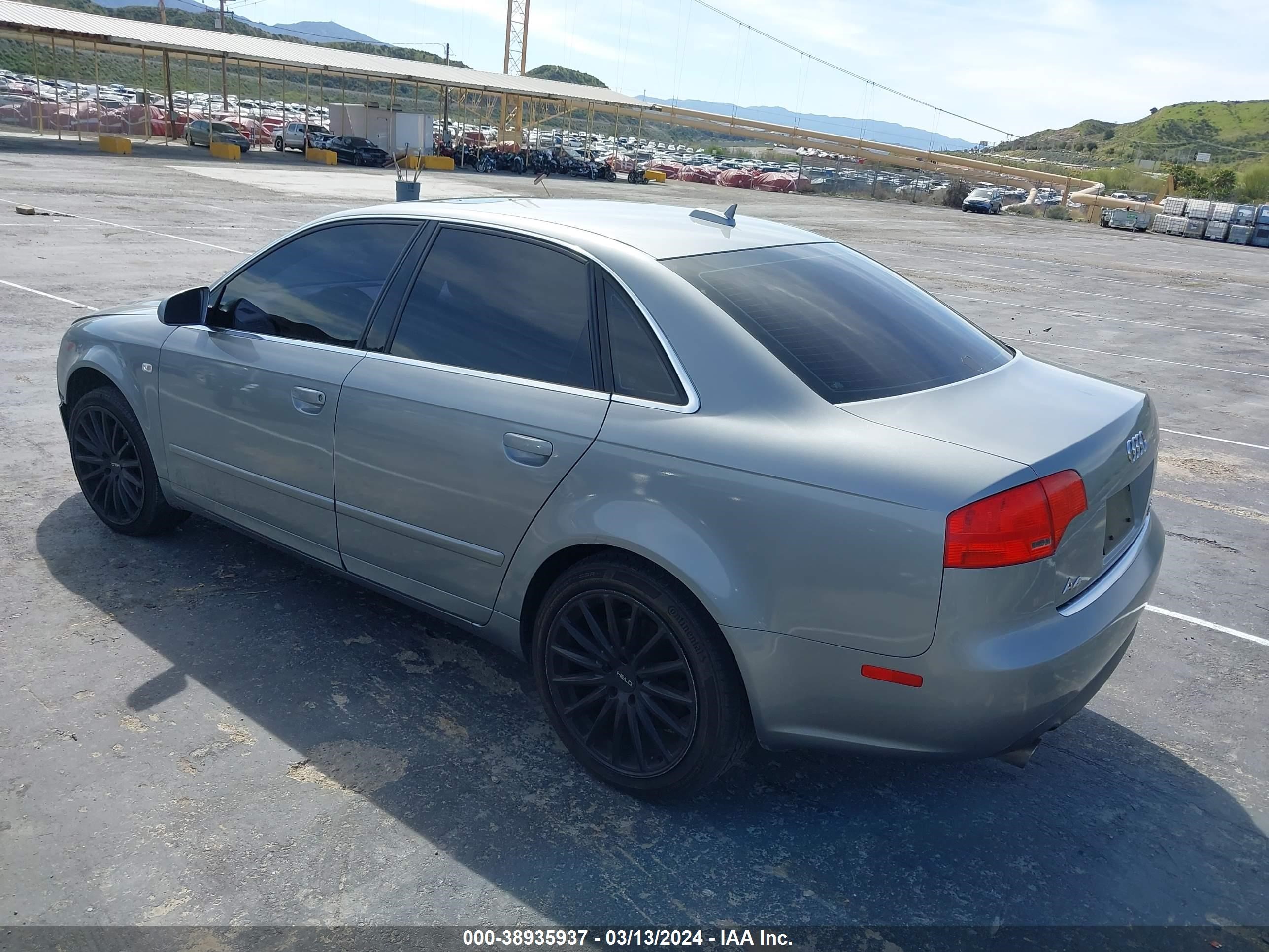 Photo 2 VIN: WAUDF78E76A291038 - AUDI A4 