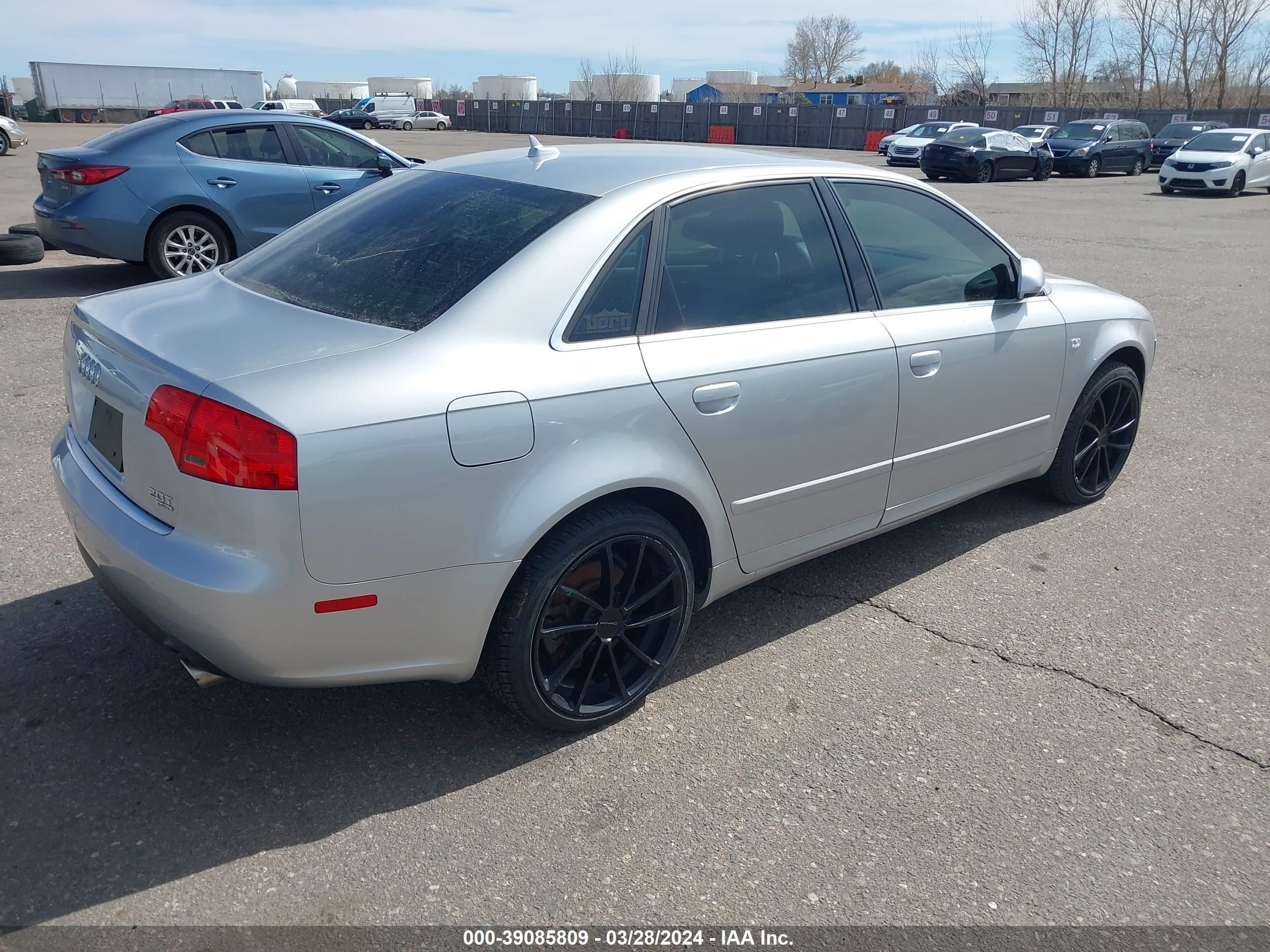 Photo 3 VIN: WAUDF78E77A189403 - AUDI A4 