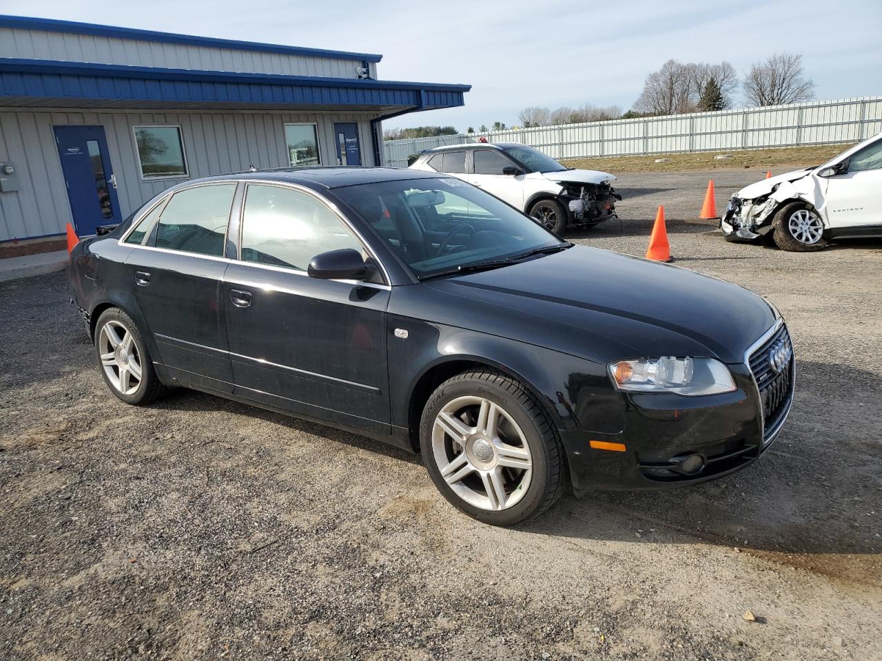 Photo 3 VIN: WAUDF78E87A225440 - AUDI A4 