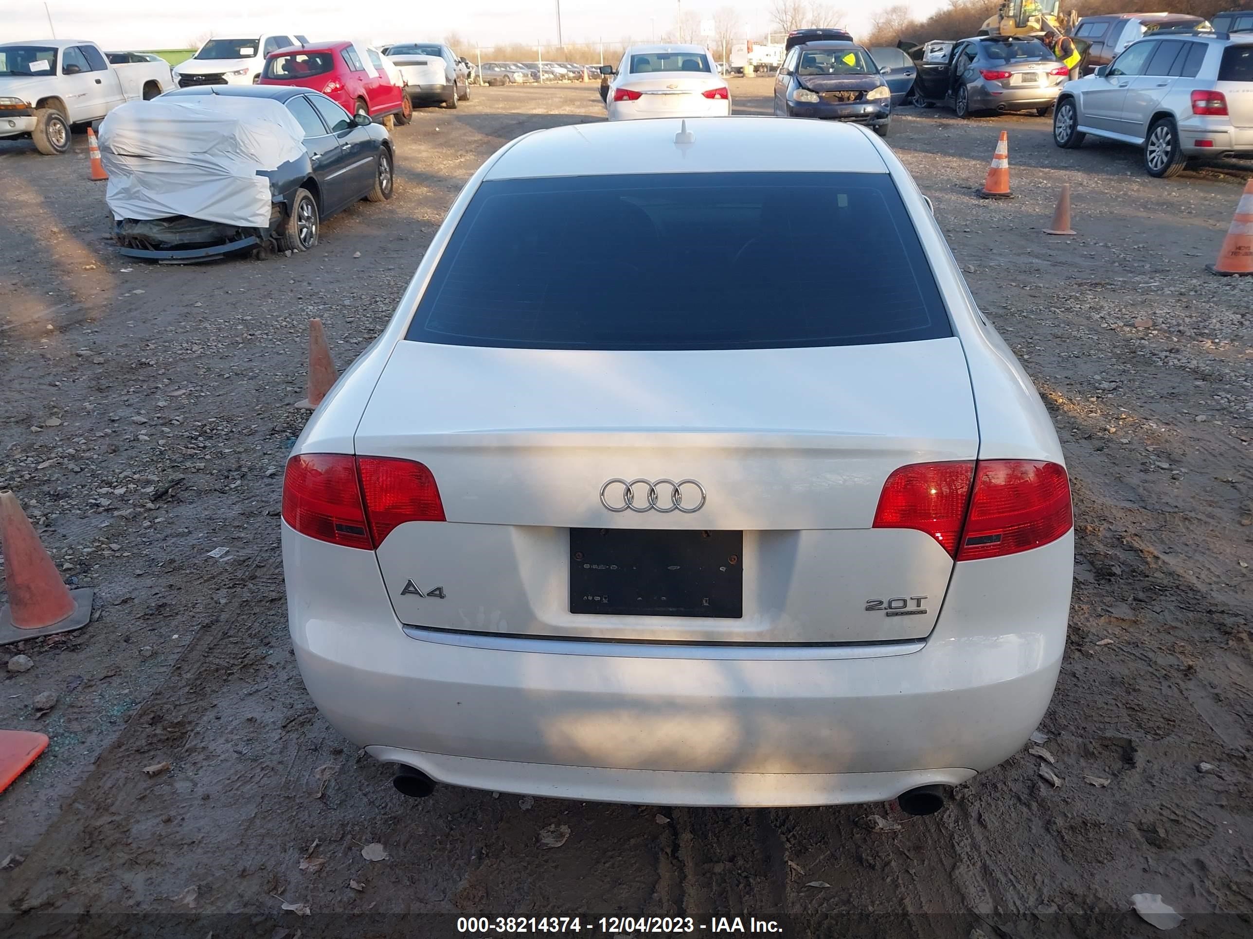 Photo 15 VIN: WAUDF78E88A165225 - AUDI A4 