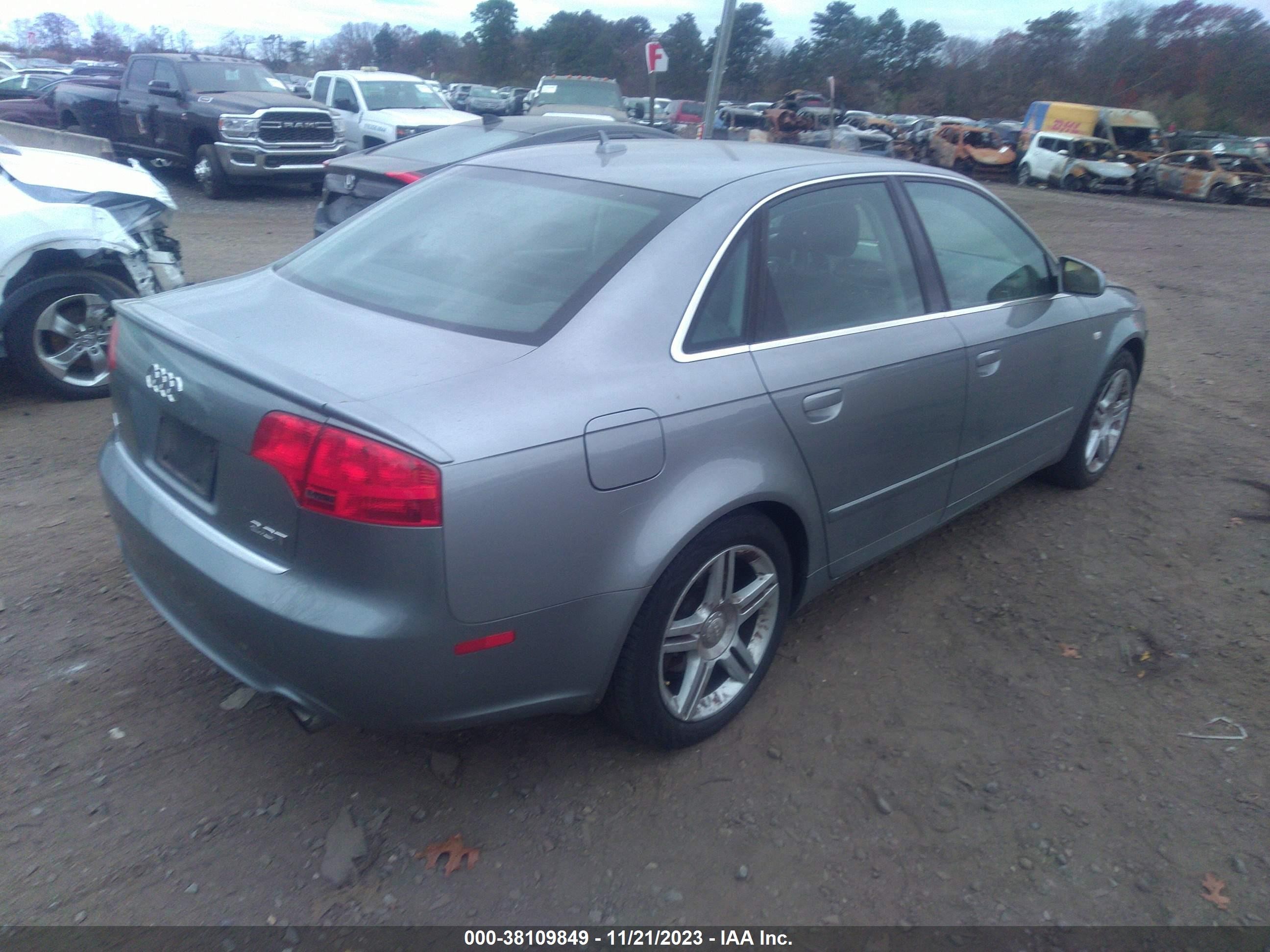 Photo 3 VIN: WAUDF78EX7A059213 - AUDI A4 