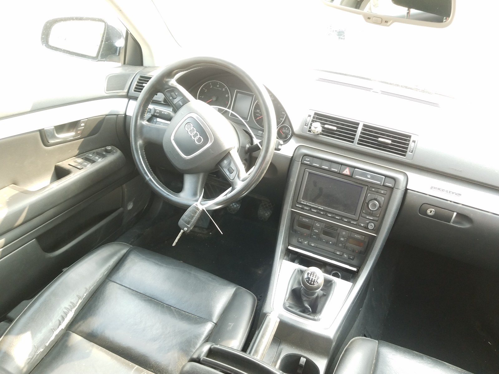 Photo 8 VIN: WAUDF78EX7A084550 - AUDI A4 2.0T QU 