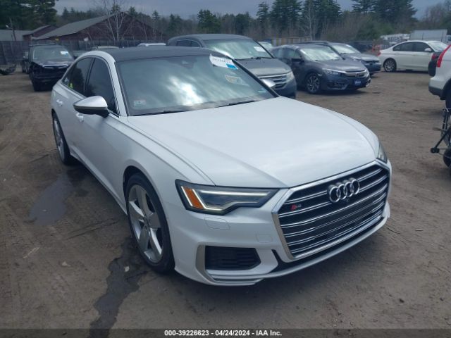 Photo 0 VIN: WAUDFAF2XLN028875 - AUDI S6 