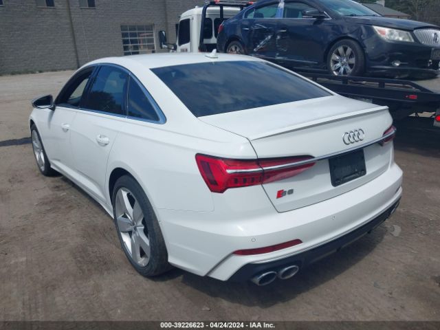 Photo 2 VIN: WAUDFAF2XLN028875 - AUDI S6 