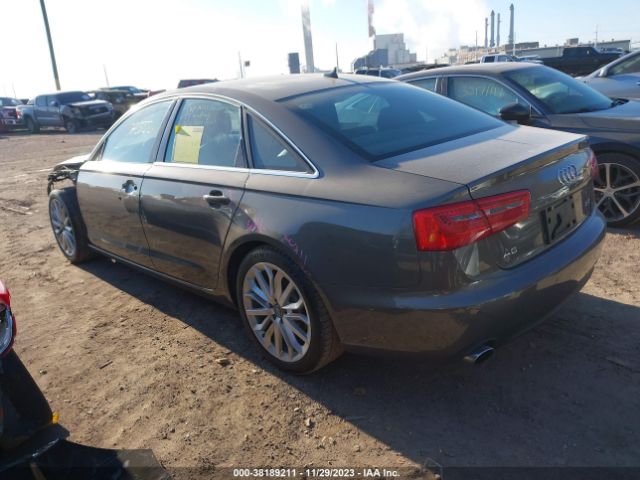 Photo 2 VIN: WAUDFAFC6CN096972 - AUDI A6 