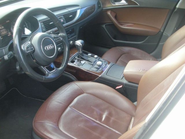 Photo 3 VIN: WAUDFAFC8DN011082 - AUDI A6 