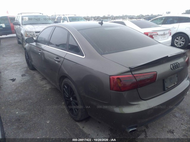 Photo 2 VIN: WAUDFAFC9CN149969 - AUDI A6 