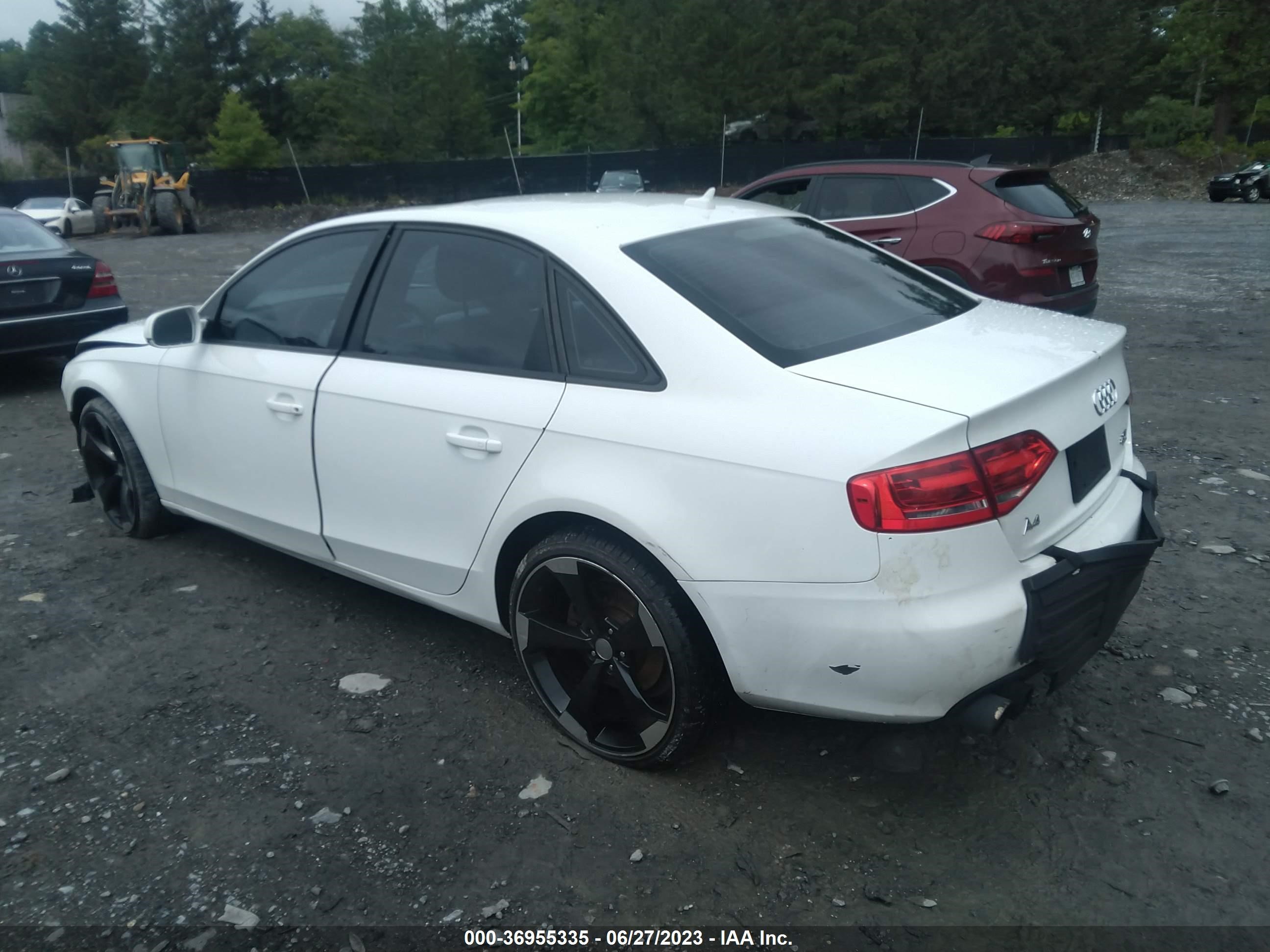 Photo 2 VIN: WAUDFAFL9BN049482 - AUDI A4 