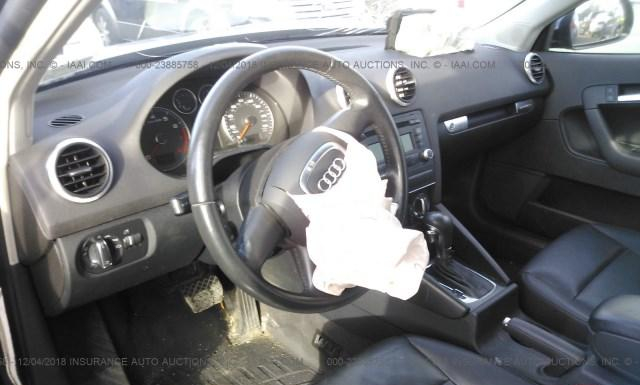 Photo 4 VIN: WAUDFAFM8AA011420 - AUDI A3 