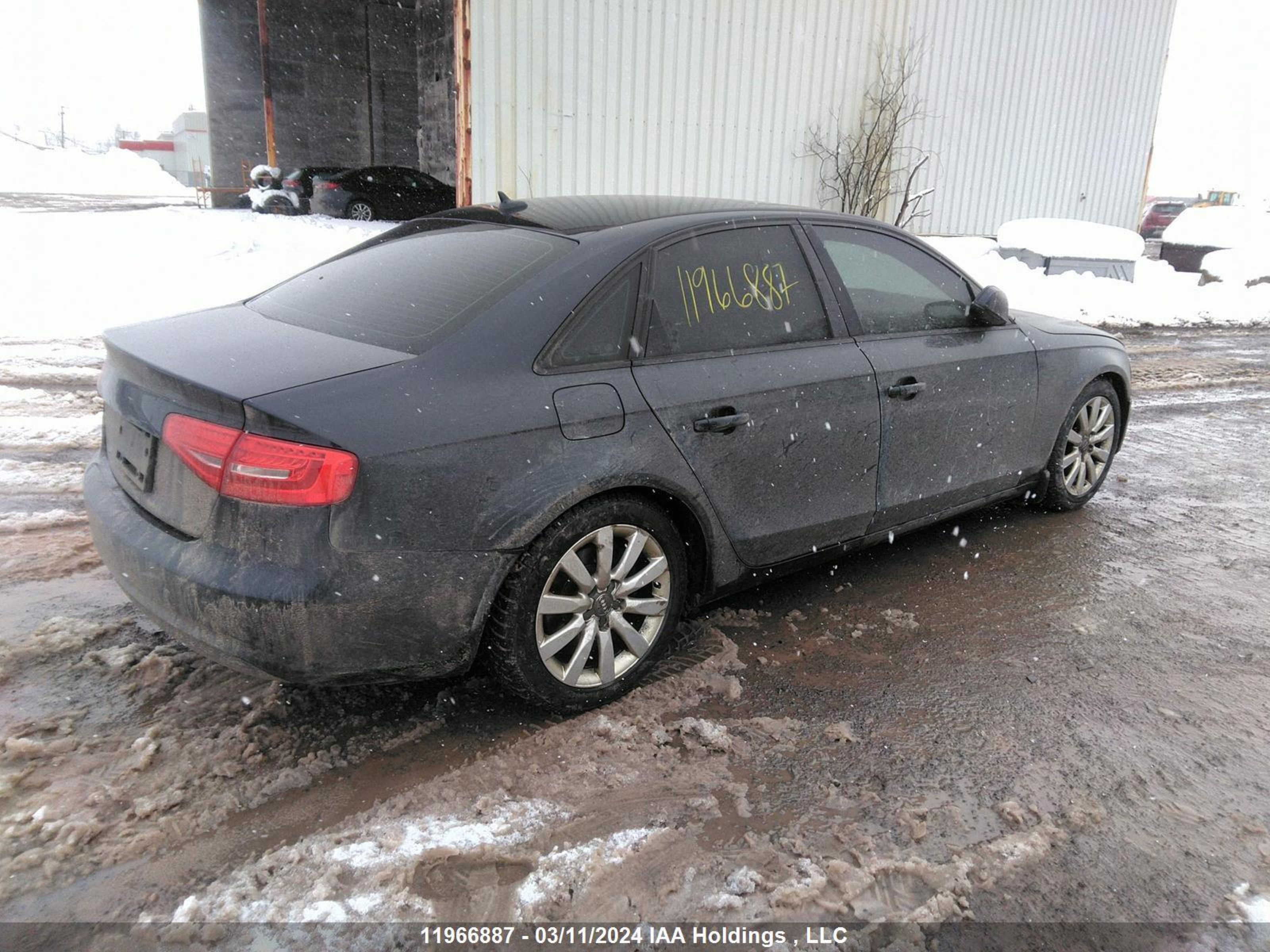 Photo 3 VIN: WAUDFCFLXDN041289 - AUDI A4 