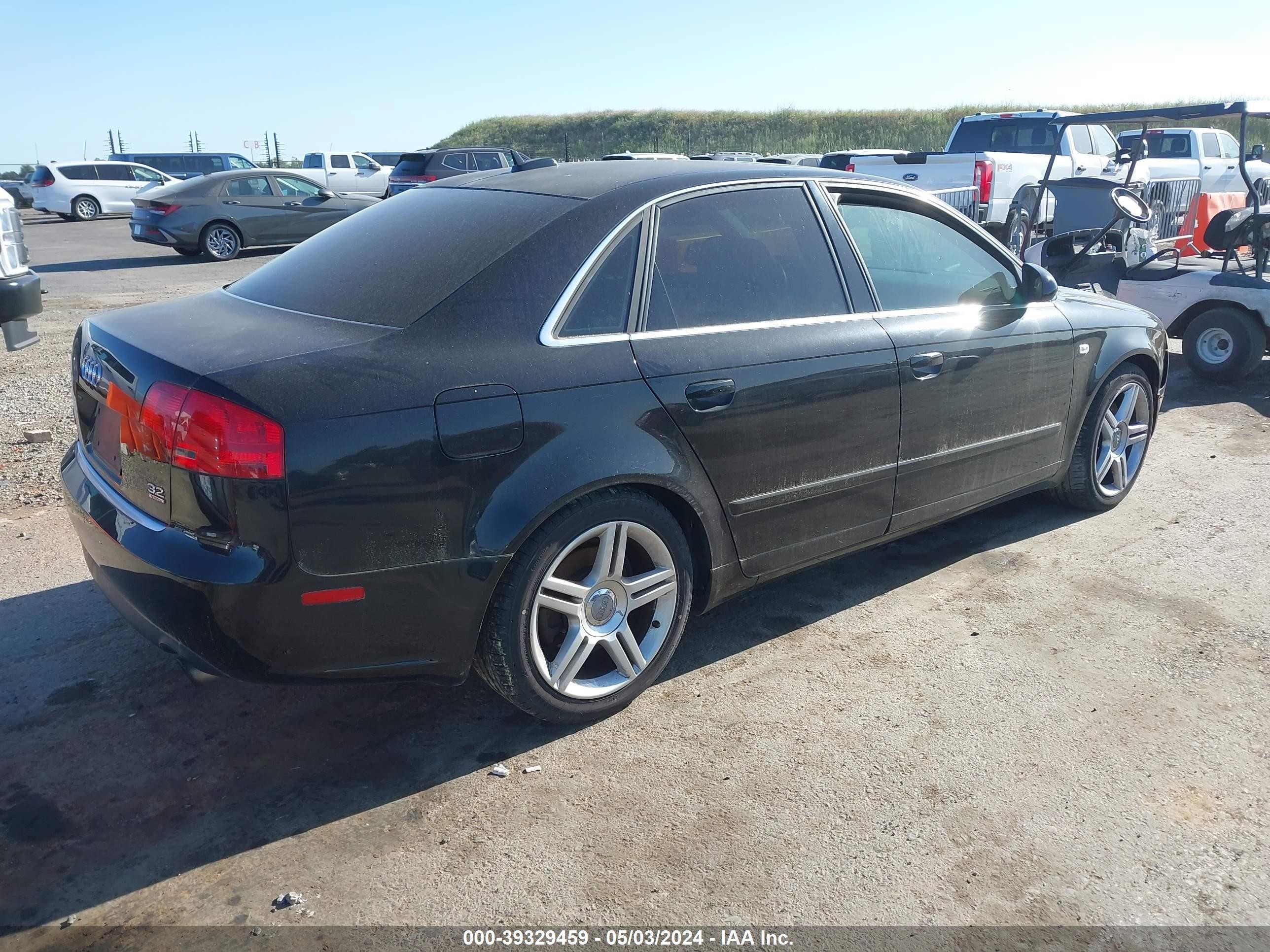 Photo 3 VIN: WAUDG68E55A461774 - AUDI A4 