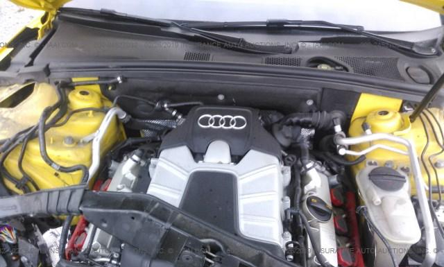 Photo 9 VIN: WAUDGAFL3AA093710 - AUDI S4 