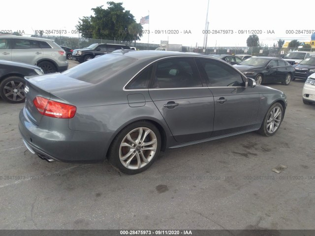 Photo 3 VIN: WAUDGBFL0CA110620 - AUDI S4 