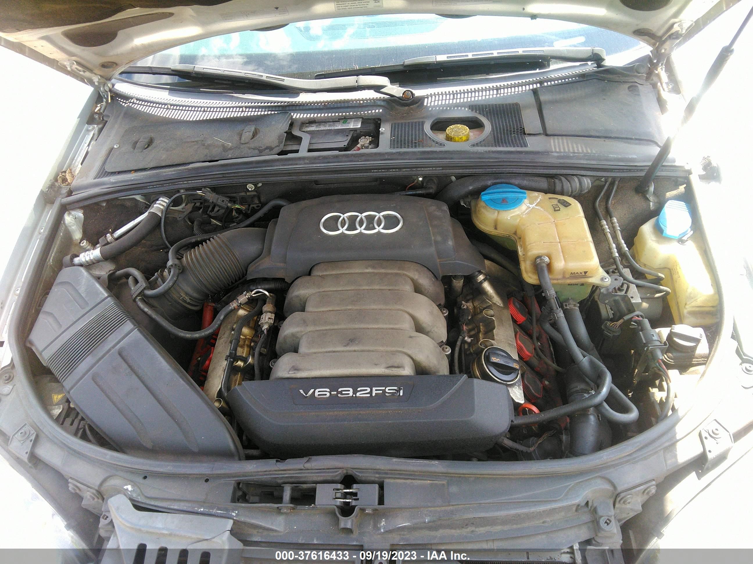 Photo 9 VIN: WAUDH48H98K005190 - AUDI A4 